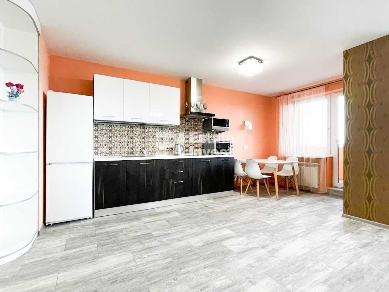 Modern Studio Apartment with Designer Renovation