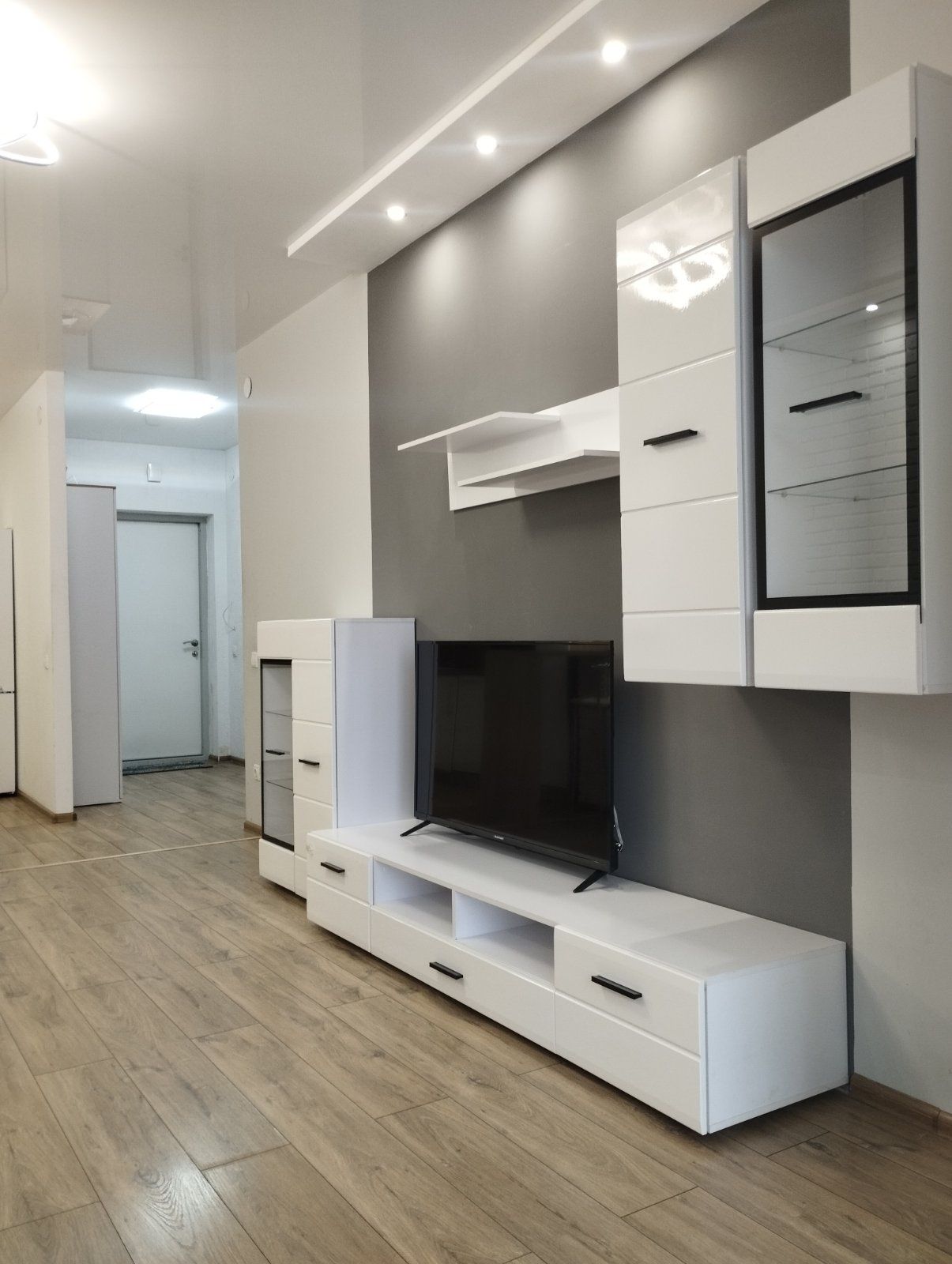 Modern Studio Apartment with Designer Renovation