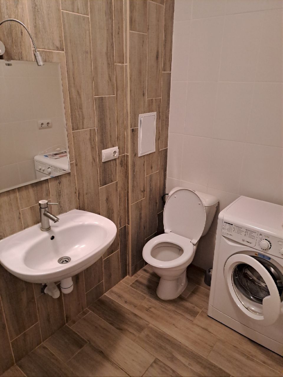 One-bedroom apartment in the center of Mukachevo with fresh renovation and new appliances