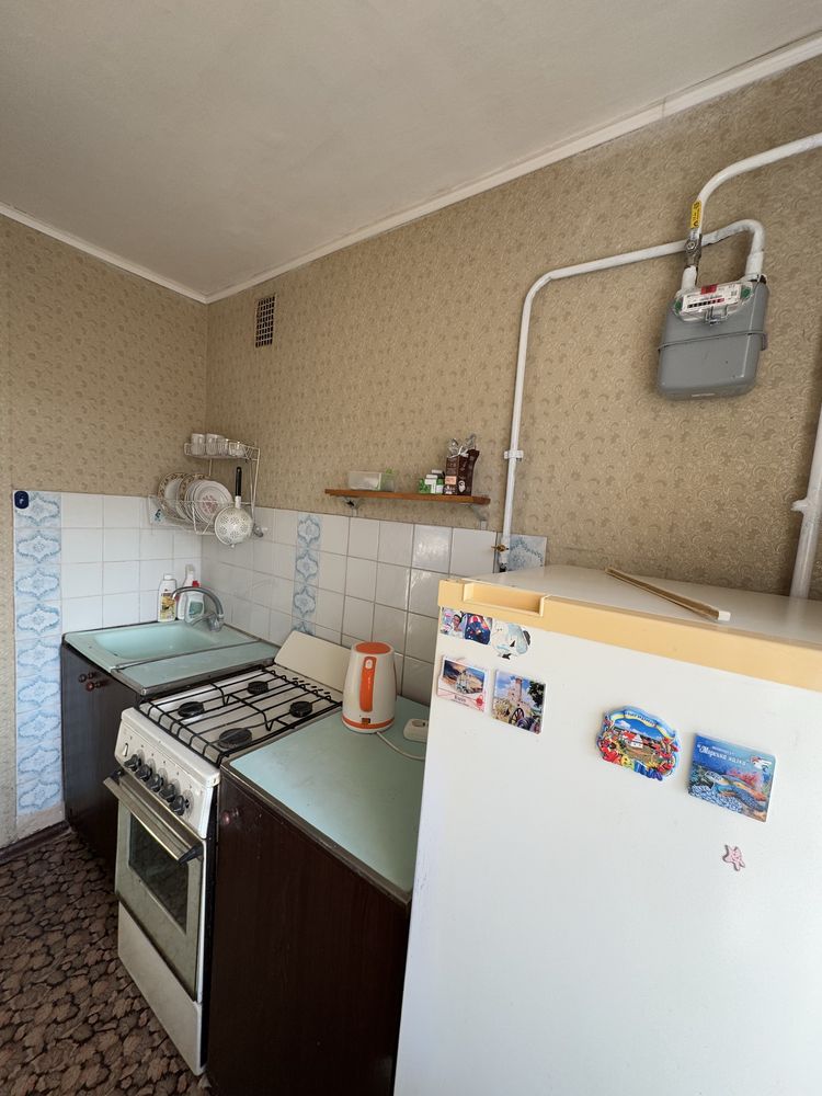Furnished One-Bedroom Apartment with Reliable Power Supply