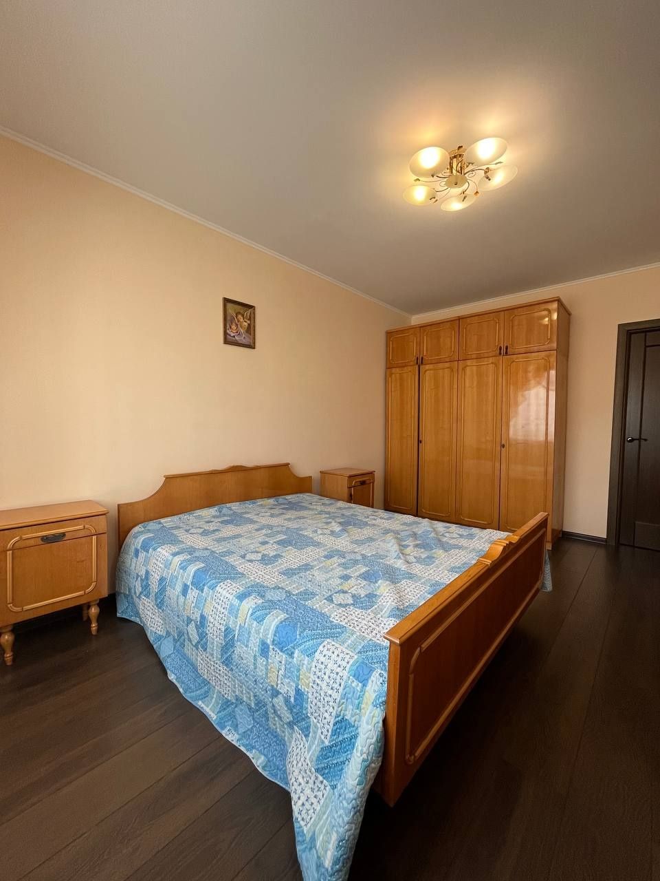 Spacious 2-Bedroom Apartment with Modern Kitchen