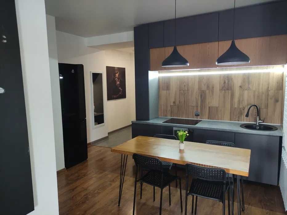 3-Room Apartment in City Center, 71m², Fully Furnished