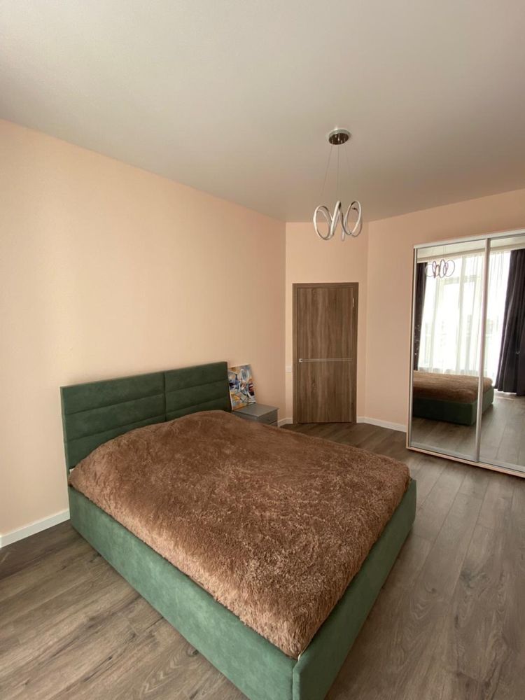 Sea View 2-Bedroom Apartment at French Boulevard, 9th Pearl Complex