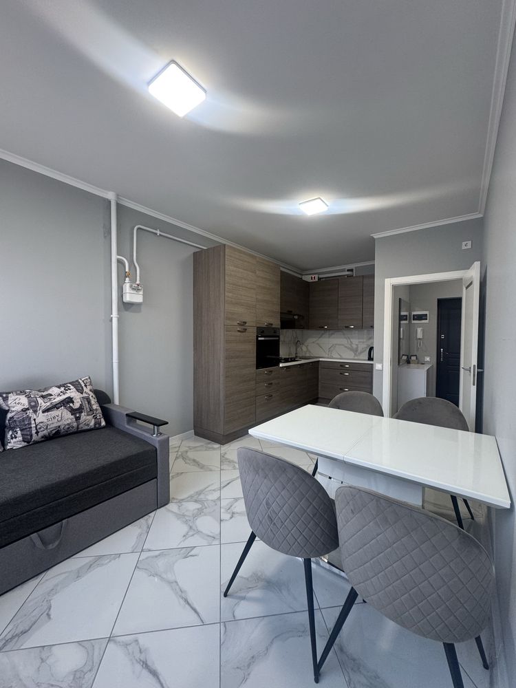 1-bedroom apartment in Semitsvit residential complex near city center