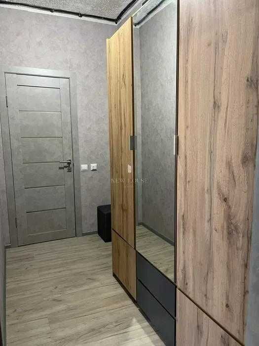 1-Bedroom Apartment in U-Quarter Complex with European Renovation