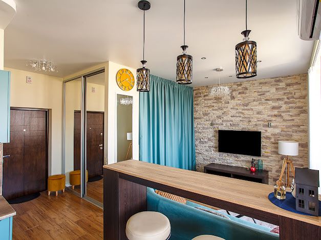 Summer Rental: Cozy 1-Room Studio in Akapulko-2 Complex with Sea View