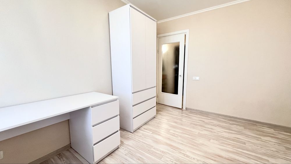 Cozy 2-Room Apartment in Obolon District with Balcony and City View