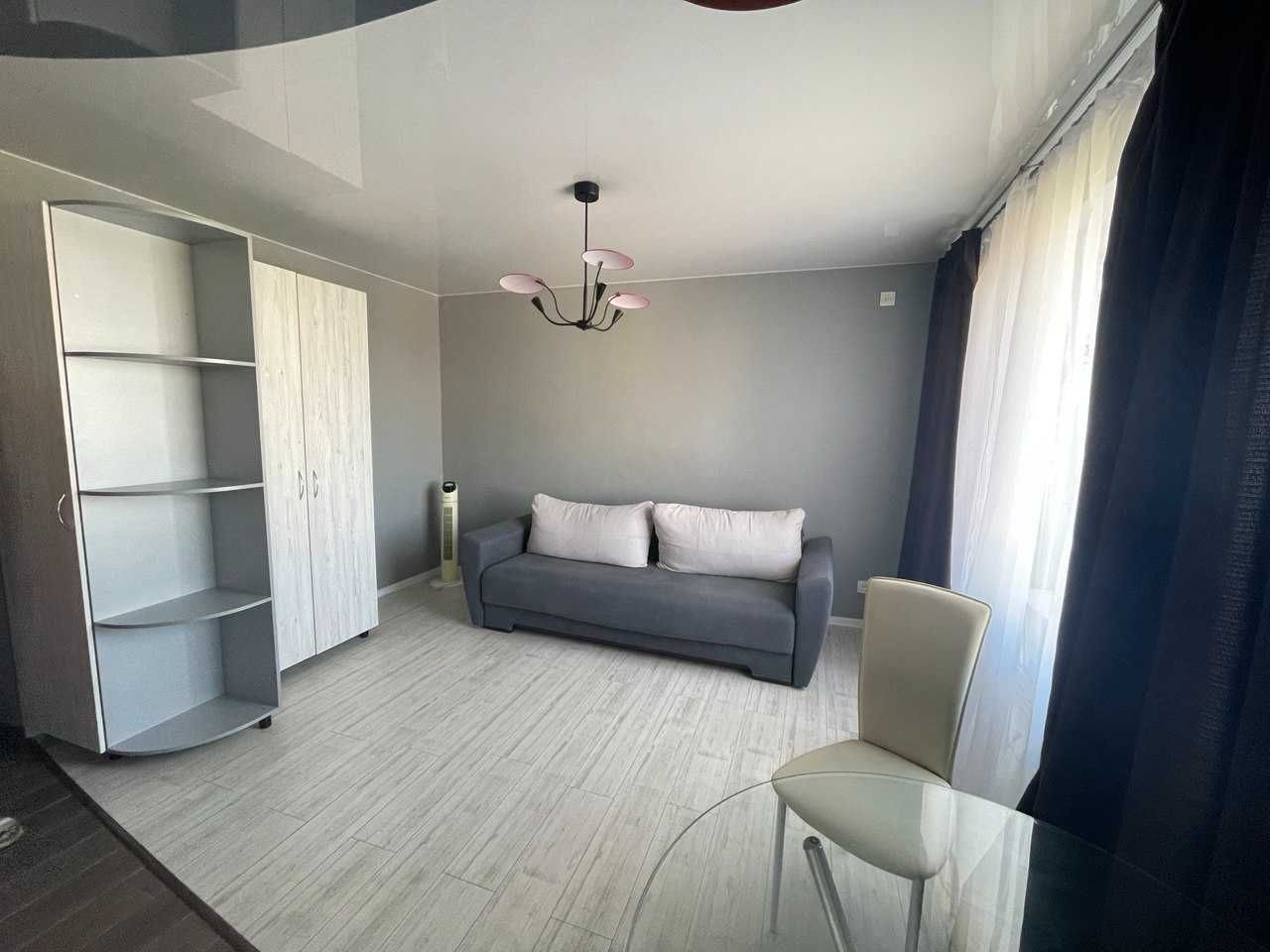 1-Room Apartment in Sunny Residential Complex near City Center