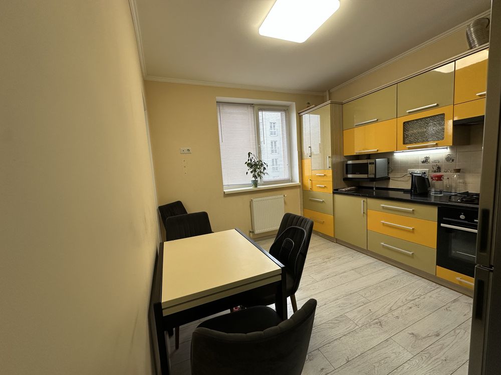 Spacious Apartment with Modern Design and Full Amenities