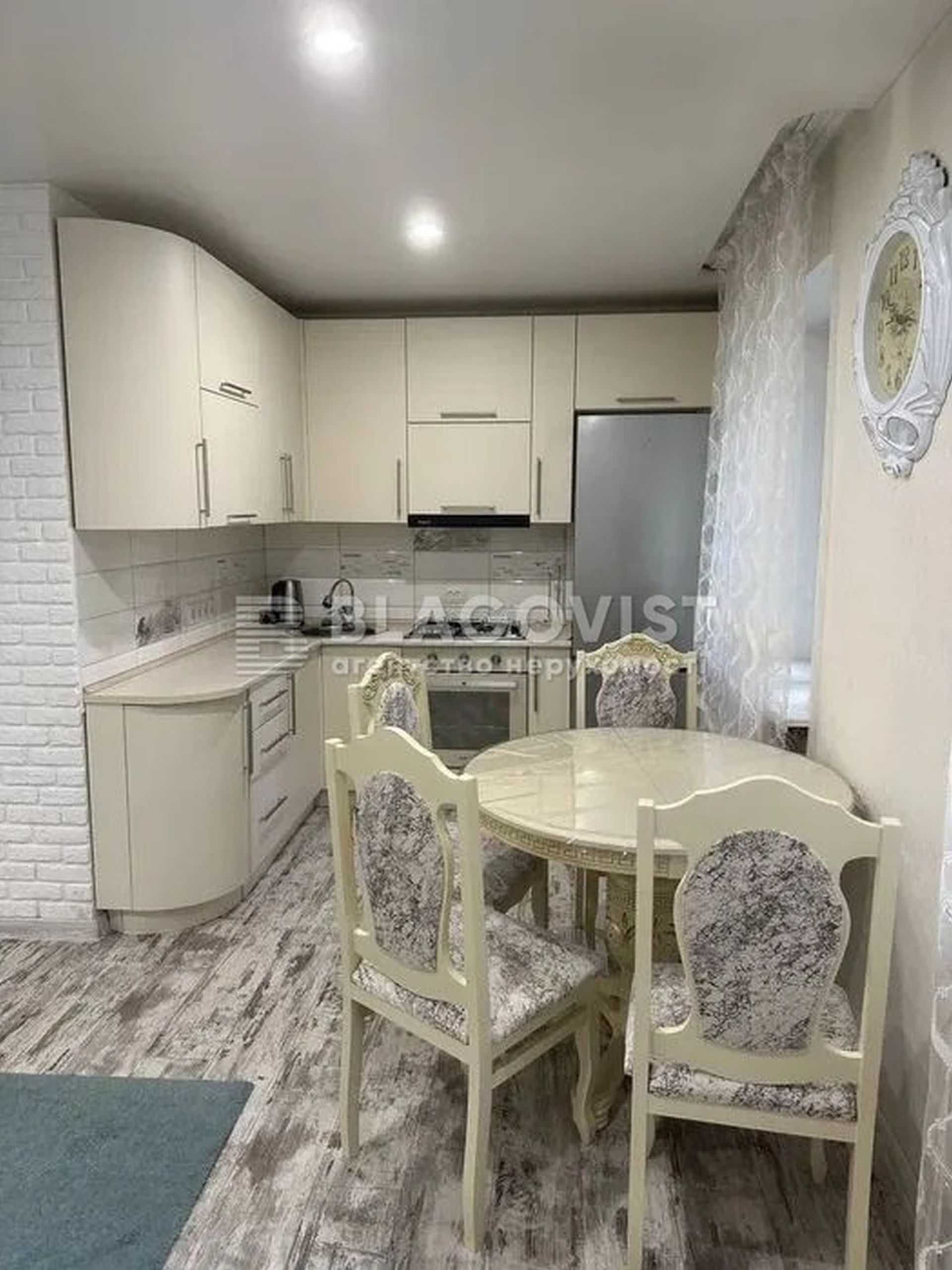 2-Room Apartment in Heroiv Sevastopolya Street, Comfortable Layout