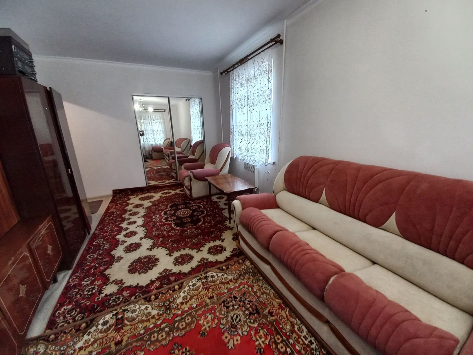 1-Bedroom Apartment with Washing Machine on Belyaeva