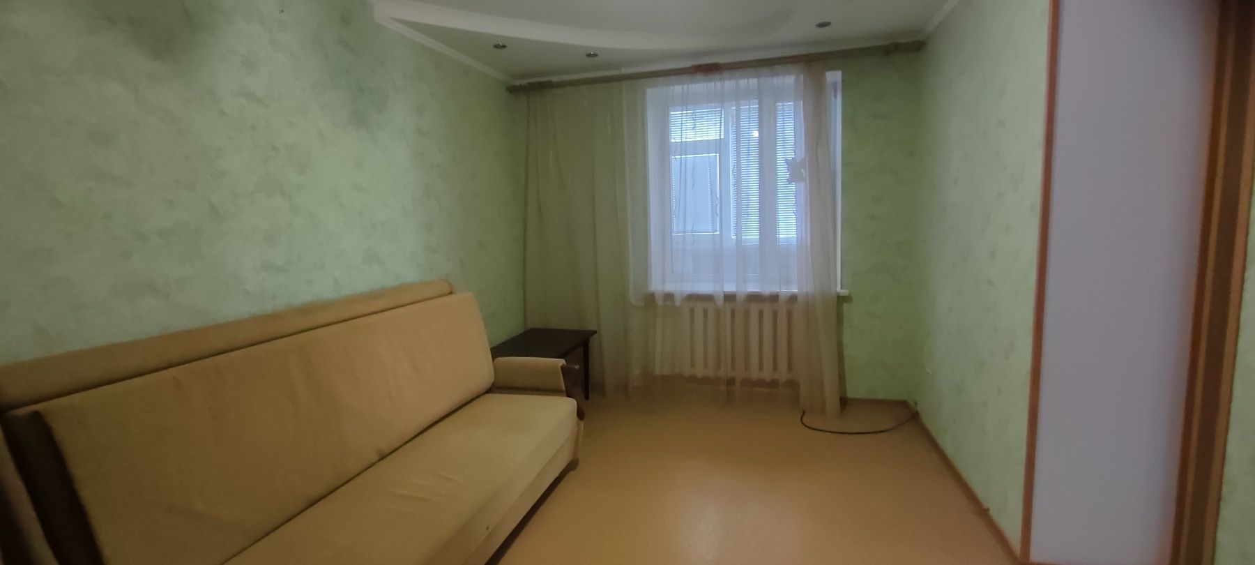 Cozy Apartment on 5th Floor of 10-Story Building