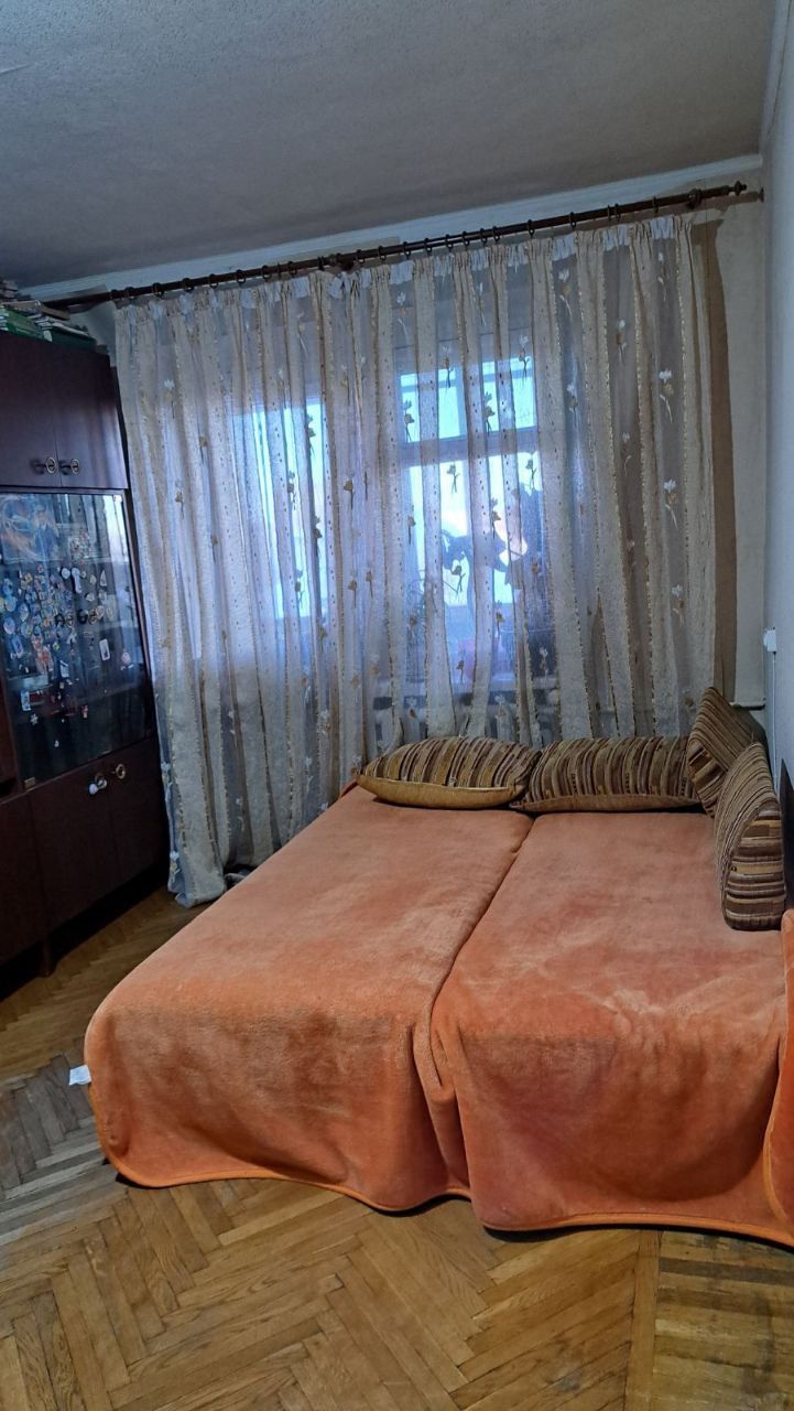 2-Room Apartment Near Kholodnaya Gora Metro