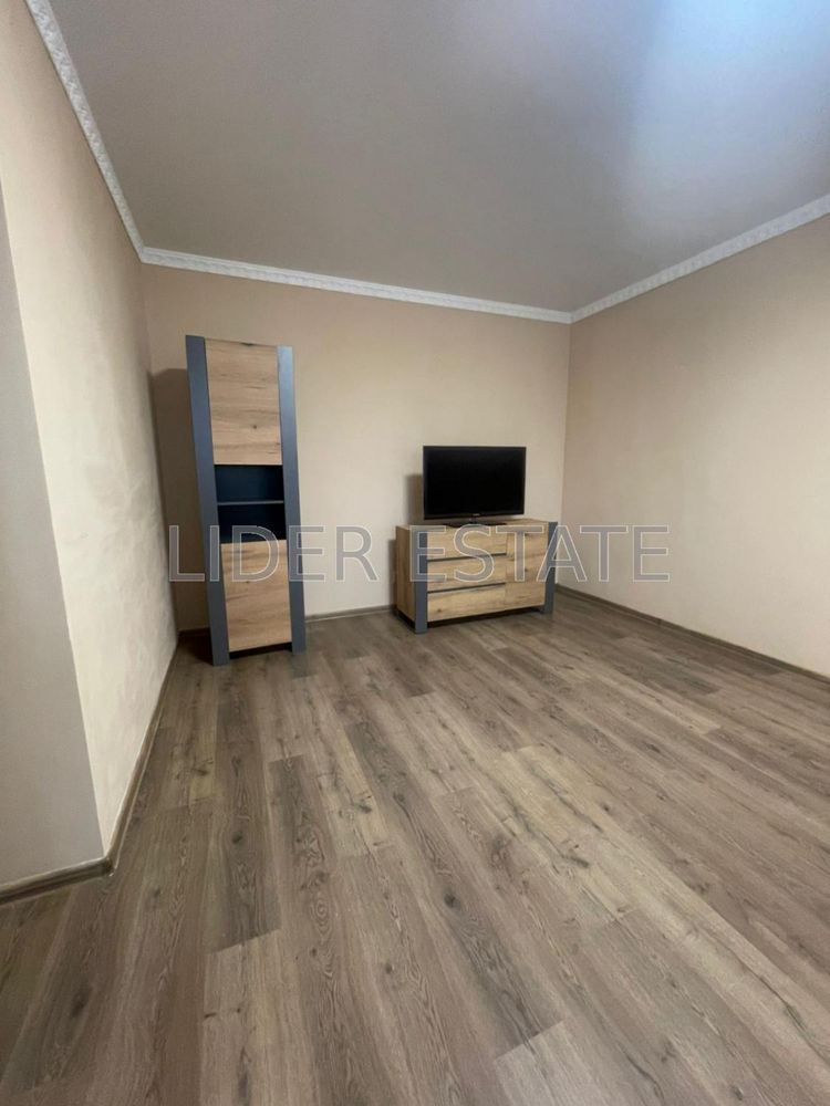 1-Bedroom Apartment in Uzhhorod City Center with Euro Renovation