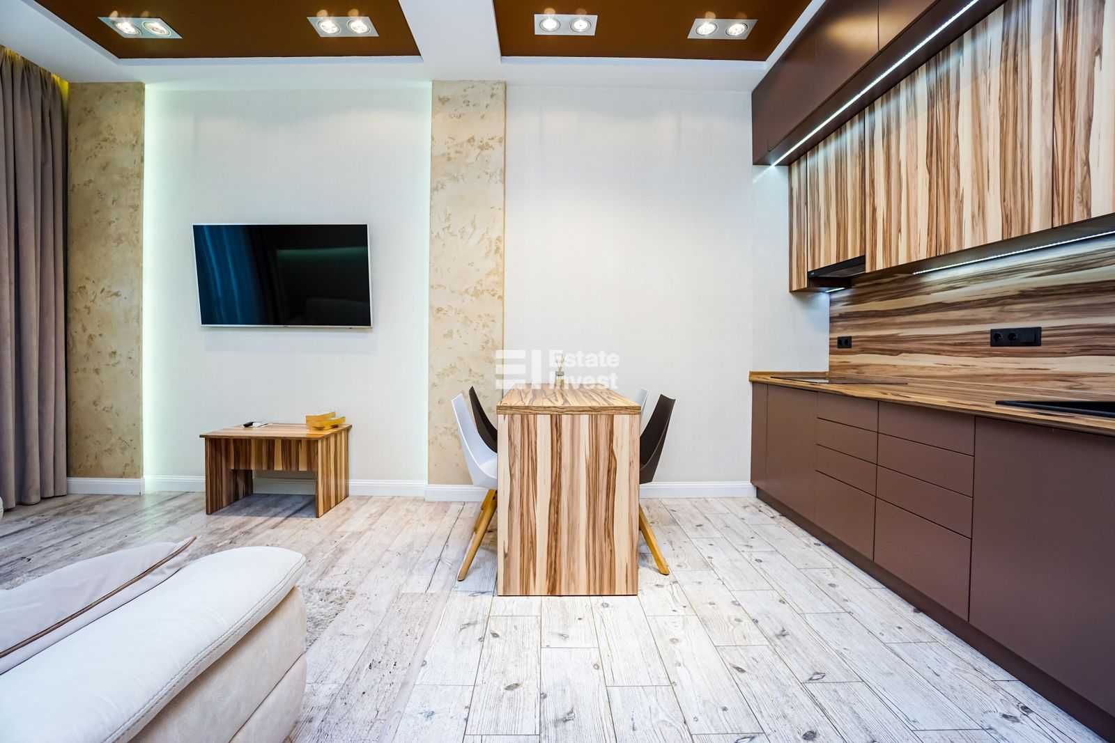 One-bedroom apartment in Posolskyi Complex with studio kitchen