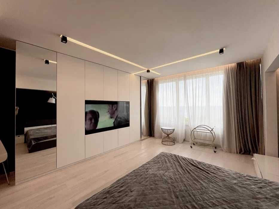 Modern Sea View Apartment in White Sail Complex