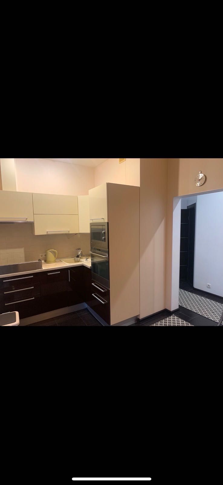 Spacious 4-Bedroom Apartment with Modern Renovation Pechersk