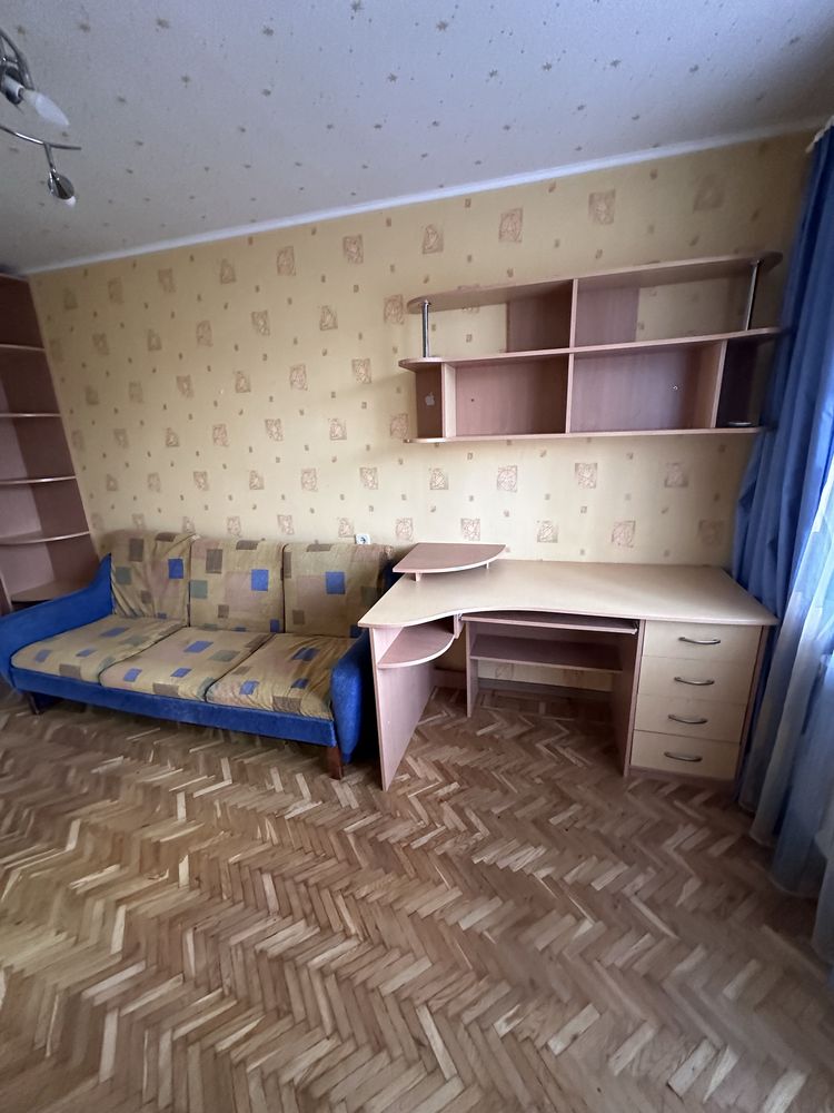 Renovated 3-Bedroom Apartment Near Metro Station