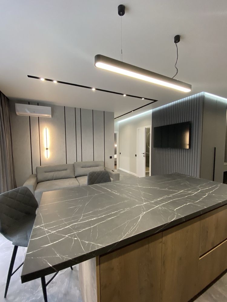 Stylish 2-Bedroom Apartment with Studio Kitchen in Avalon Flex Complex