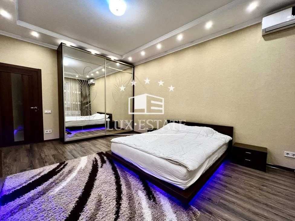 Modern 1-Bedroom Apartment near 23 August Metro Station