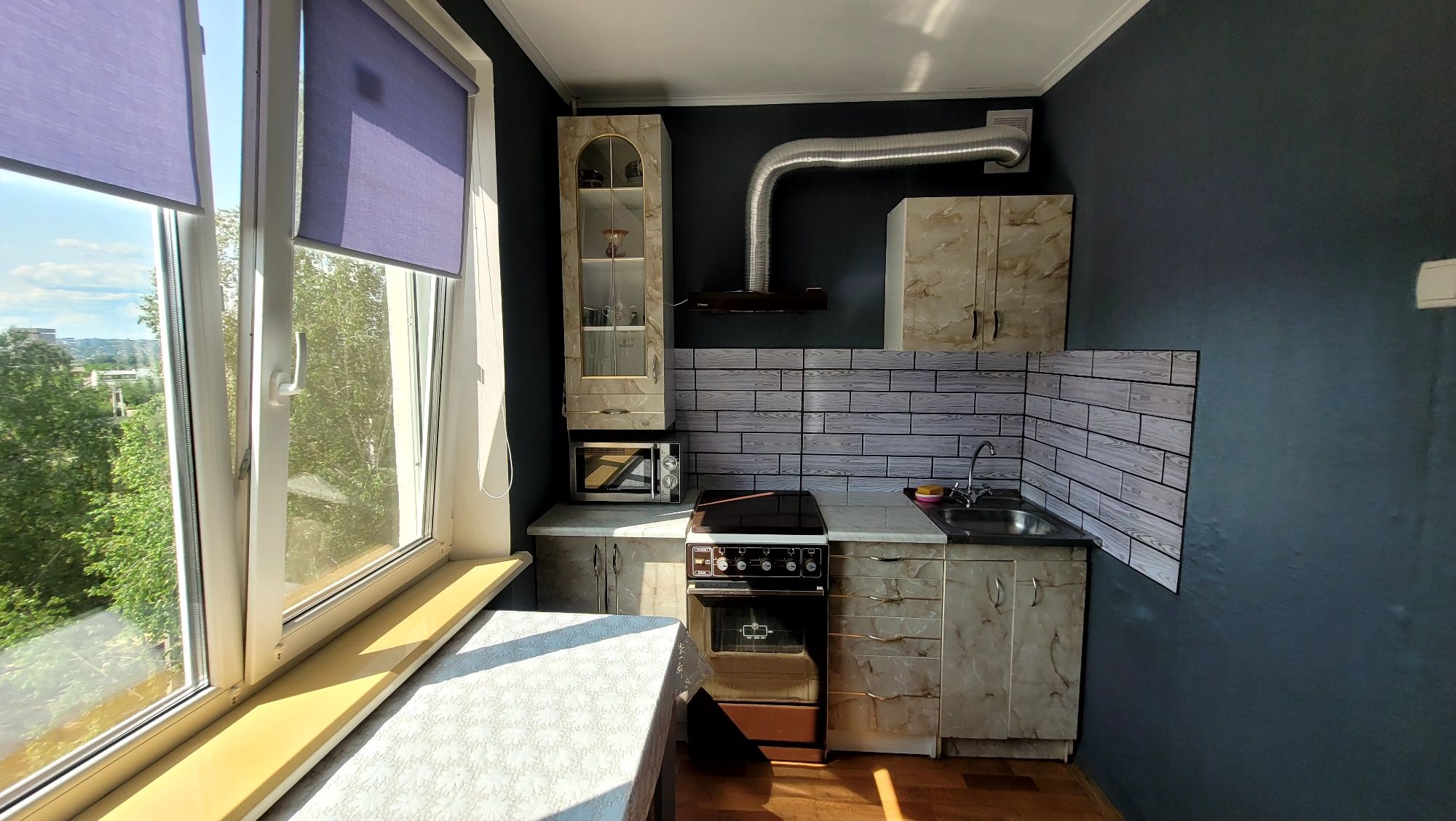 Compact 1-Room Apartment, Freshly Renovated