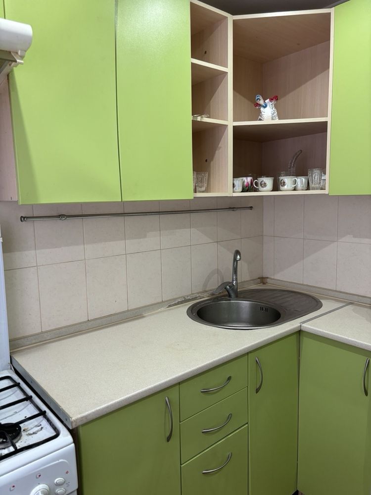2-Room Apartment on Kyivska Street Near School, Fully Furnished
