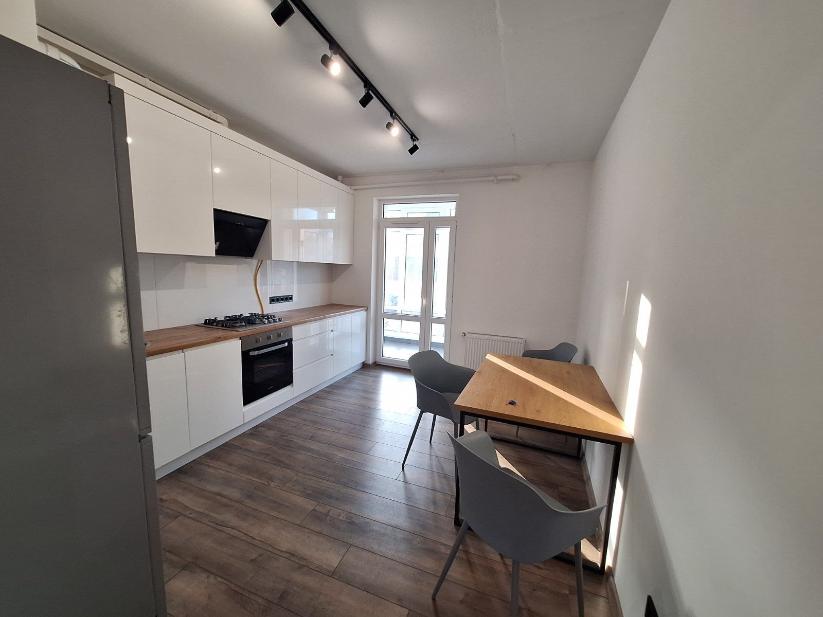 Modern 2-Bedroom Apartment with Individual Heating