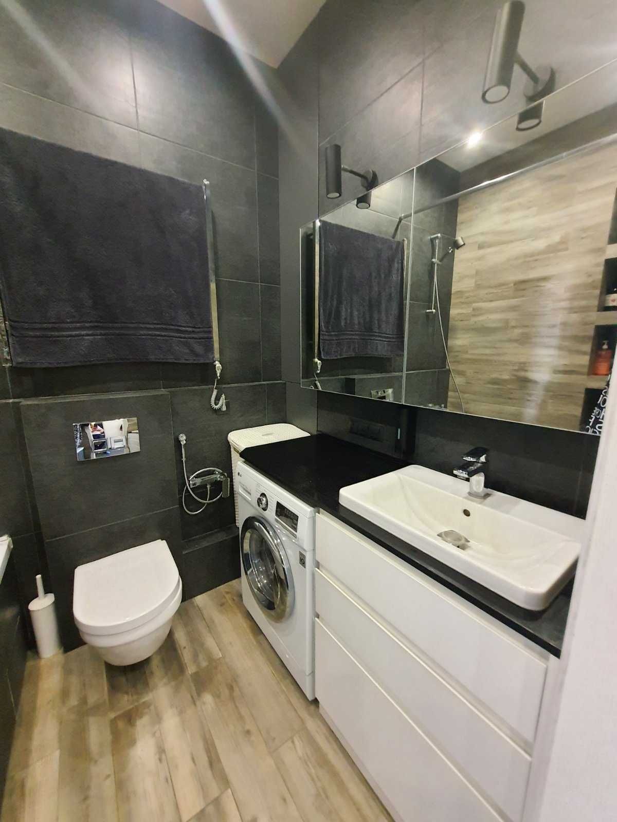 Designer Apartment with View on Tairova, Studio Layout