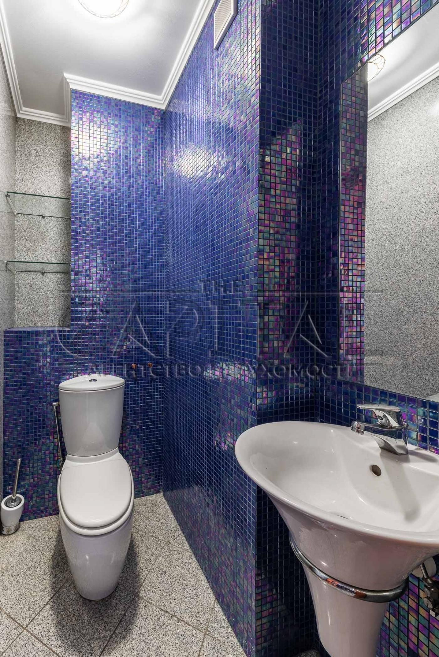 3-Bedroom Apartment in Tsarsky Complex, Pechersk District, Kyiv
