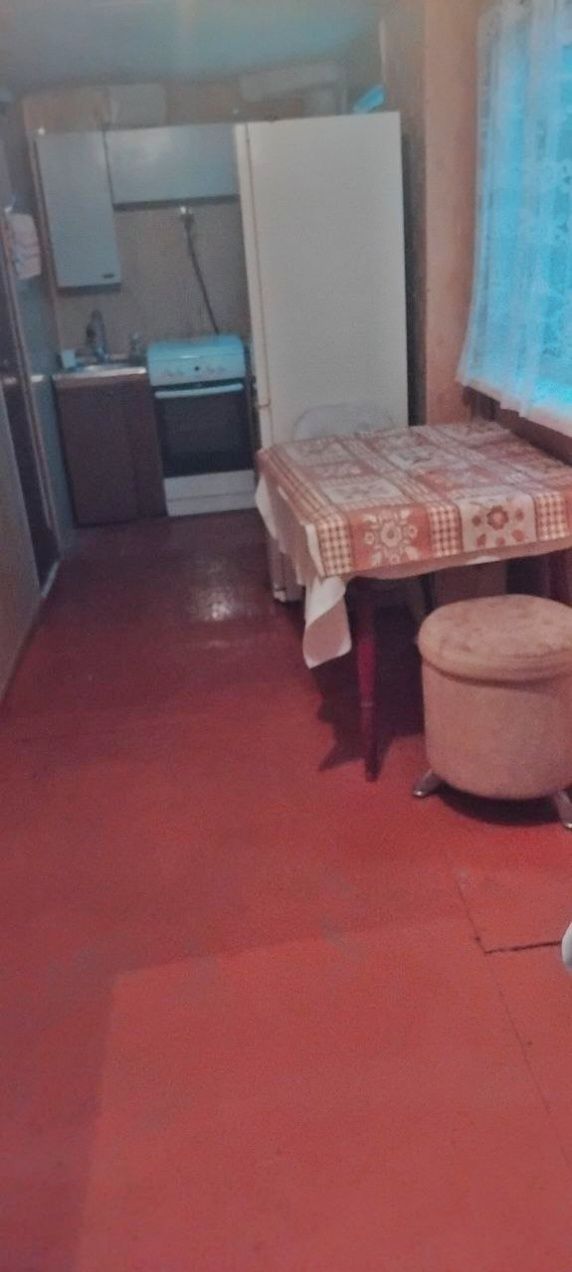Small Private Sector Apartment Near Budapest, Separate Entrance