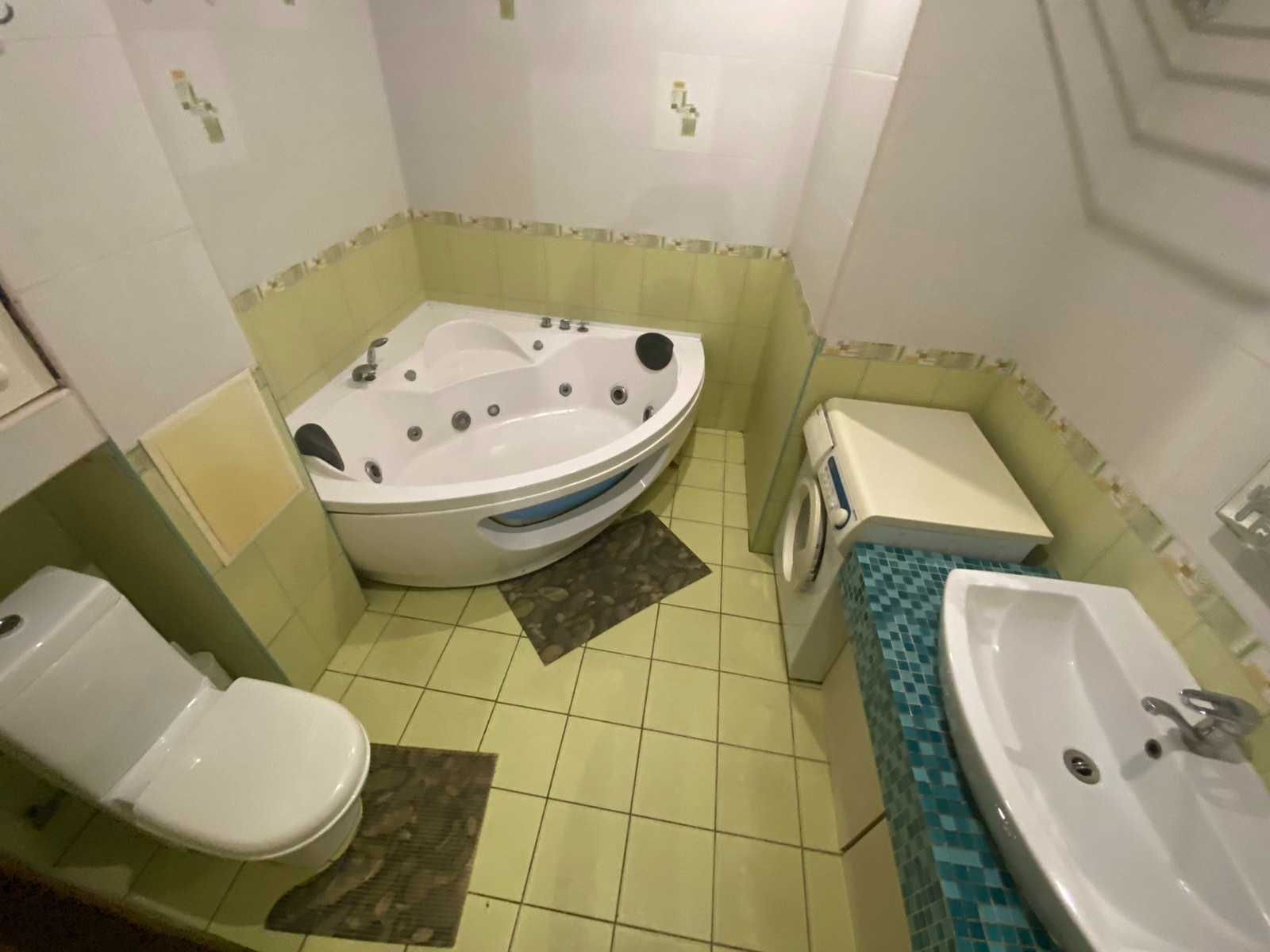 2-Room Apartment near Osokorky and Poznyaky Metro Stations