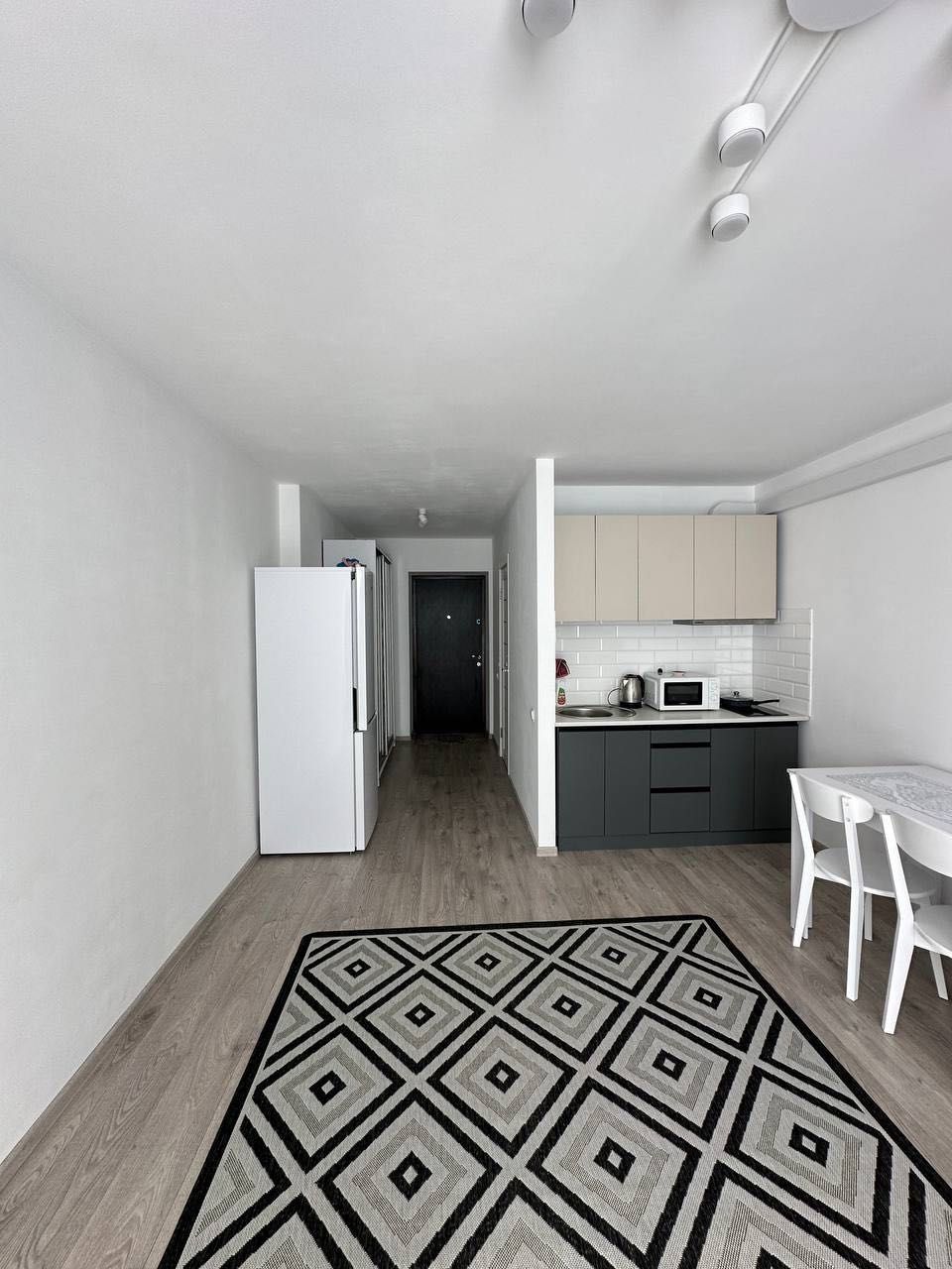 Smart Apartment with Full Amenities on Rudnenska Street