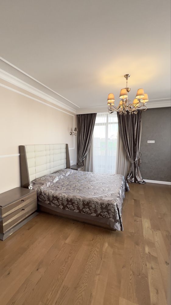 Spacious Luxury Apartment in Arcadia, Genoa 24 / Tenevaya Street