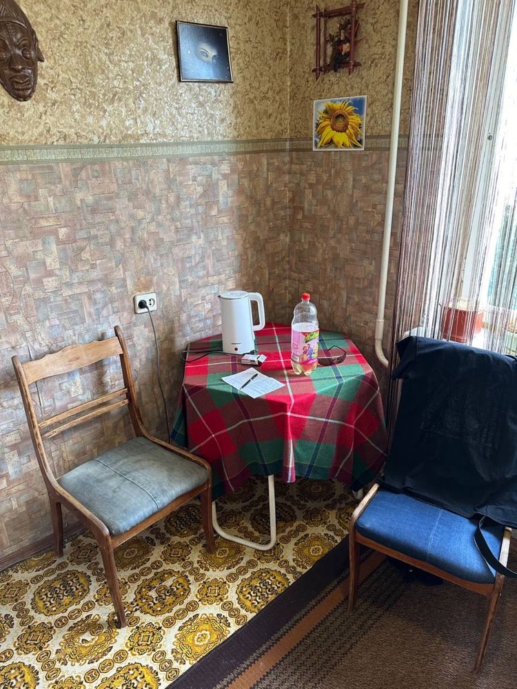 Furnished One Bedroom Apartment with Retro Design