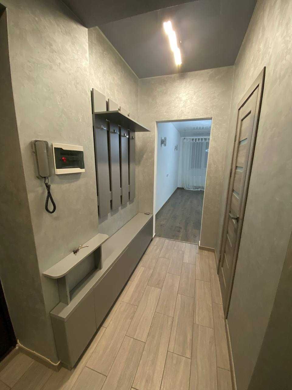 Fully Furnished 1-Bedroom Apartment in City Center