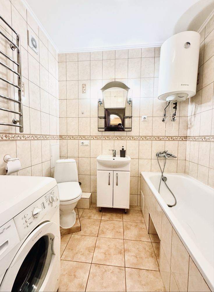 1-Bedroom Apartment in New Building on B. Khmelnitsky Street