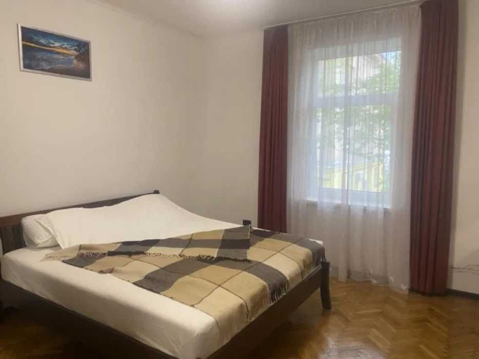 1-Room Apartment on O. Stepanivny Street, Fully Furnished