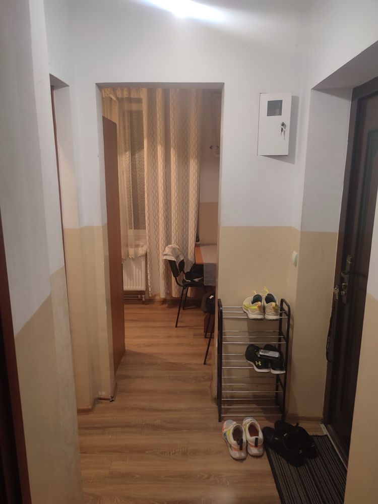 1-Room Apartment on Bilotserkivska Street, Compact Living Space