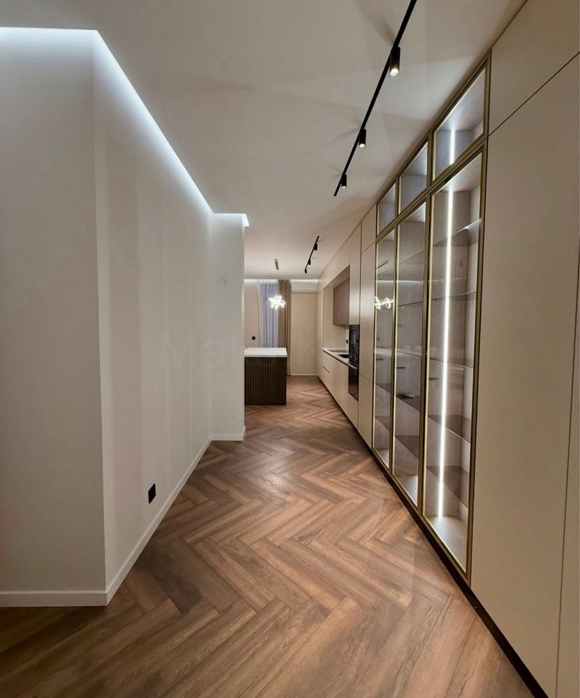 Stylish 3-Room Apartment in Residence Park Complex