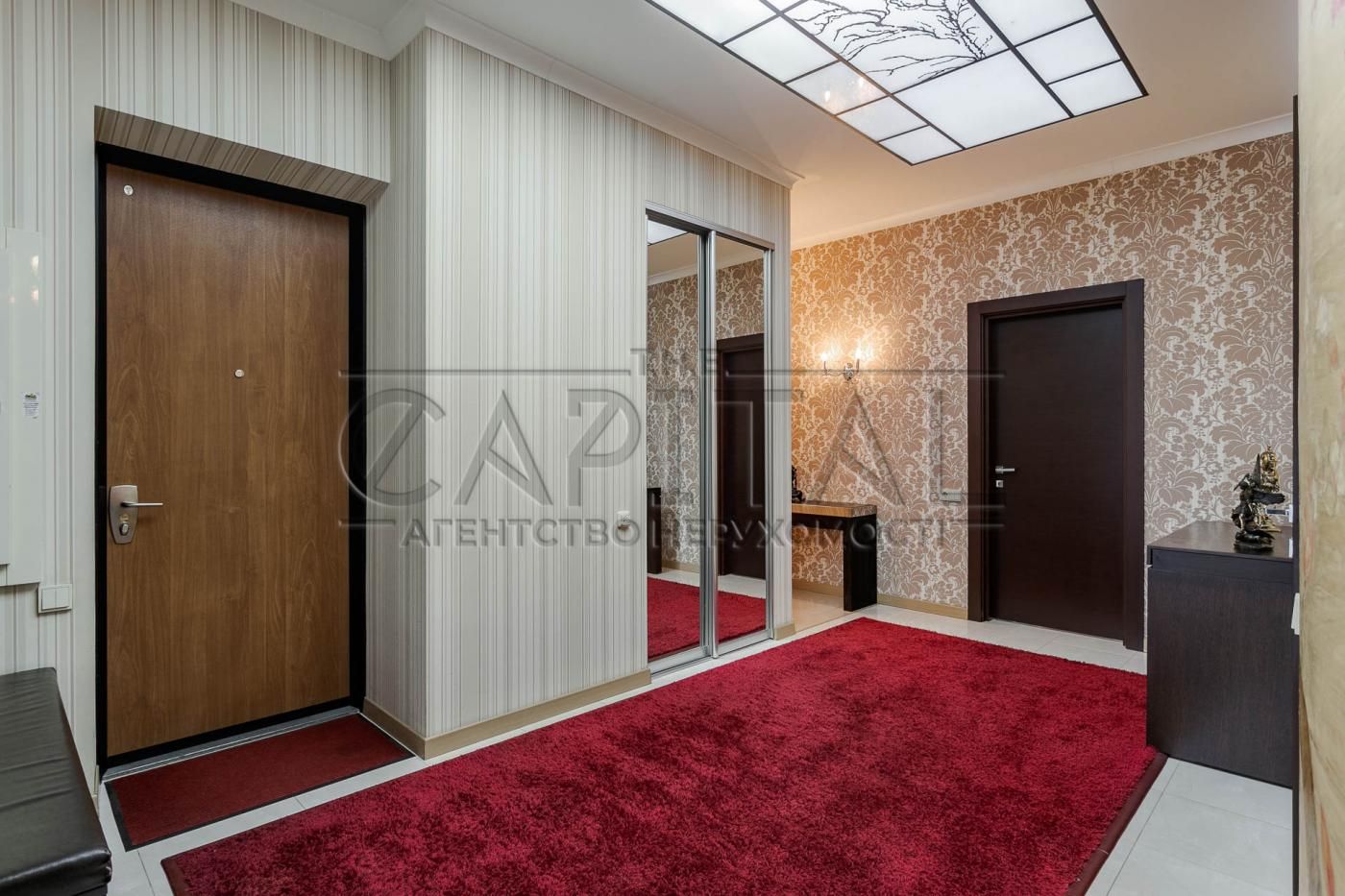4-Room Apartment in Lutheranska Street, Triumphalna Arka Complex