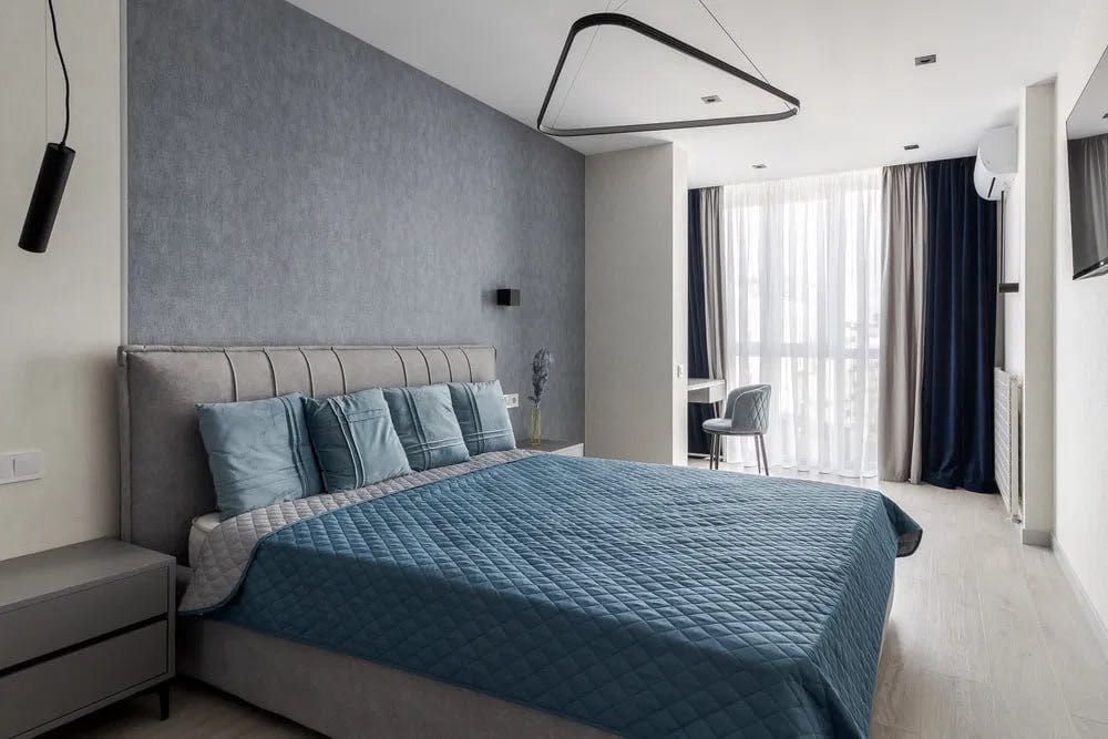 Modern 40m² Apartment with Designer Renovation