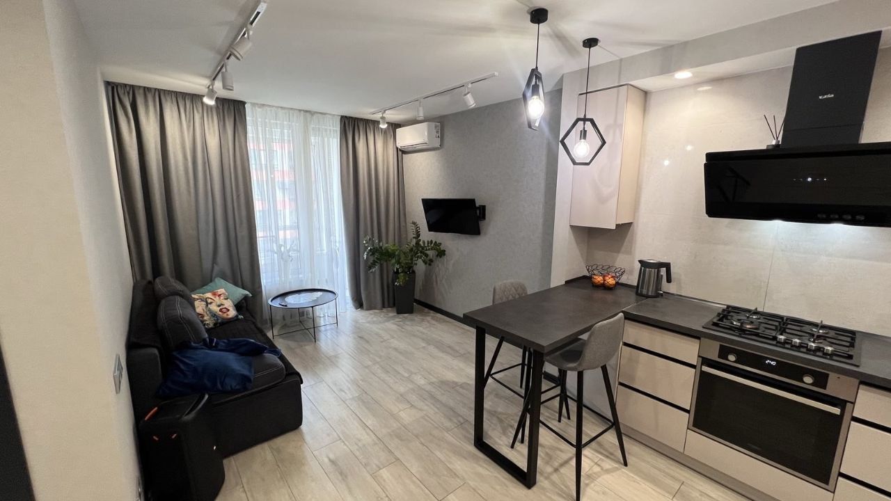 1-bedroom apartment in Greenville residential complex near Spartak Mall