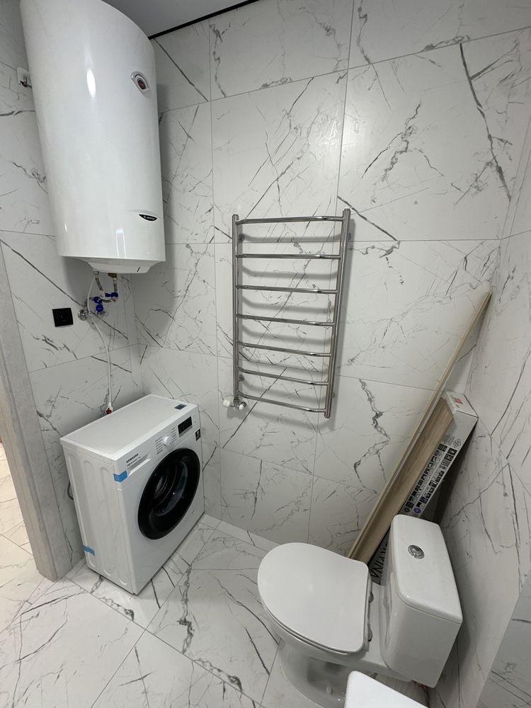 Modern 1.5-Room Apartment in City Center with Full Furnishing