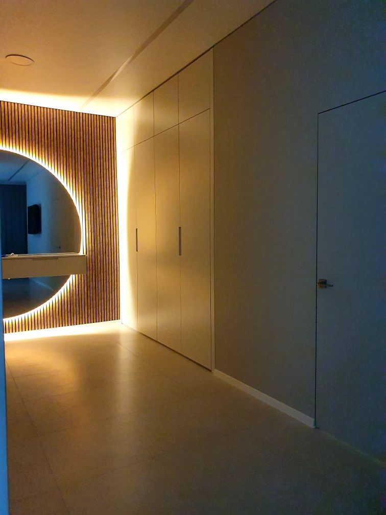 1-room apartment with designer renovation in Slon complex