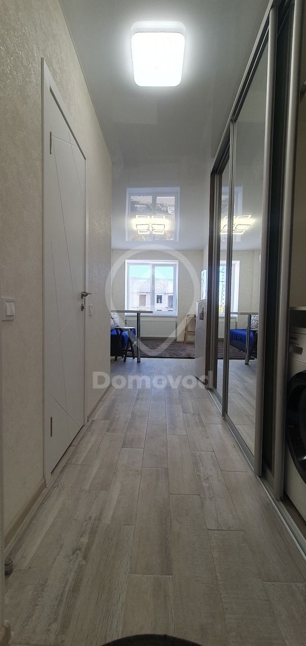 Modern Studio Apartment with Full Amenities