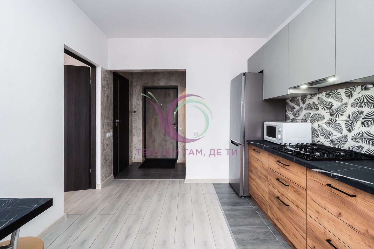 1-Bedroom Apartment with Panoramic Windows and Insulated Loggia