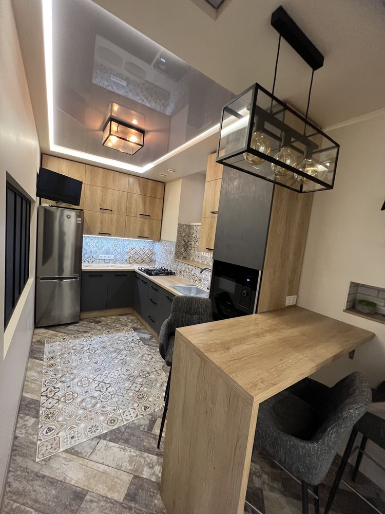City Center Apartment with Designer Renovation and Modern Amenities