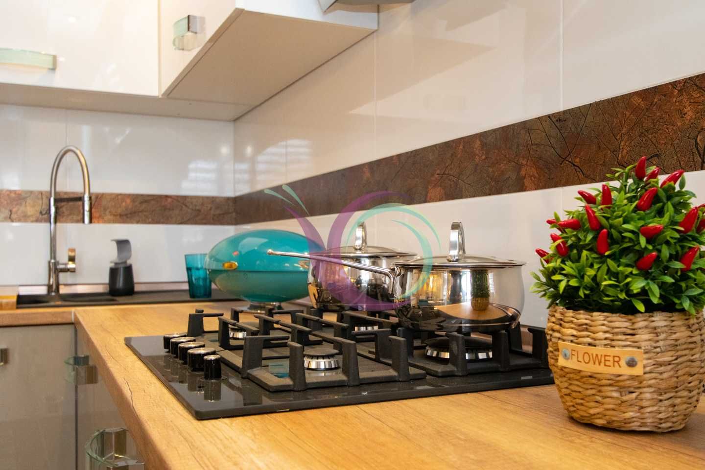 2-Room Designer Apartment in City Center with Individual Gas Heating