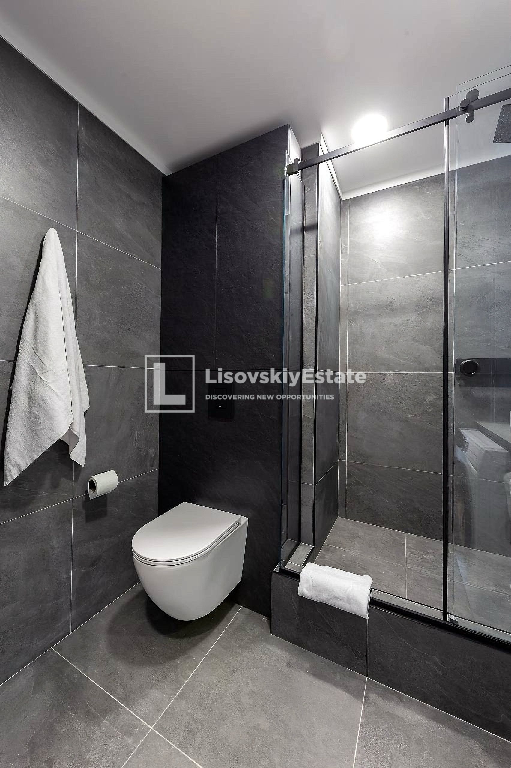 Modern Studio with Designer Interior Near Metro