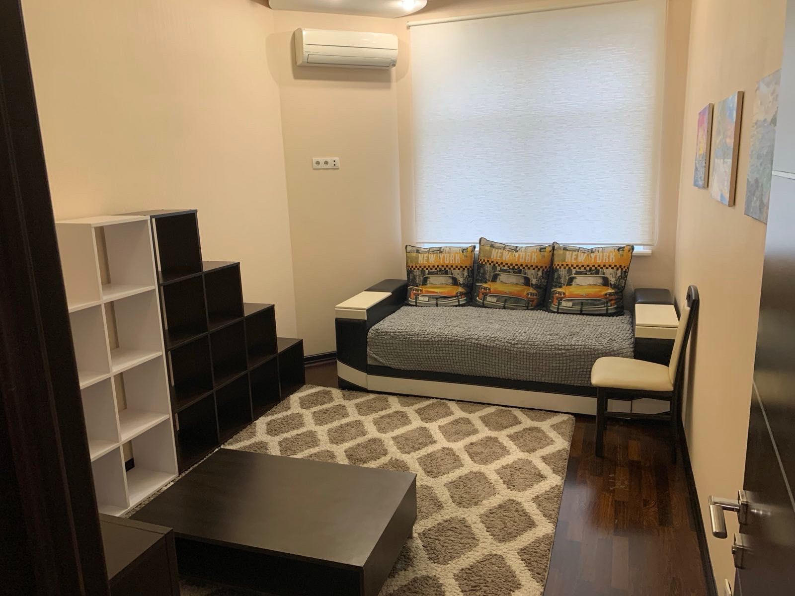 Spacious 4-Bedroom Apartment with Modern Renovation Pechersk